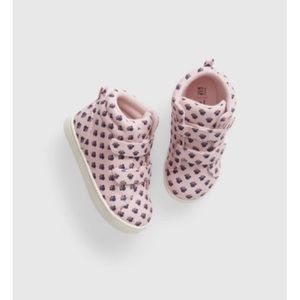 Baby Gap Disney Minnie Mouse High Top Sneakers - size 4
